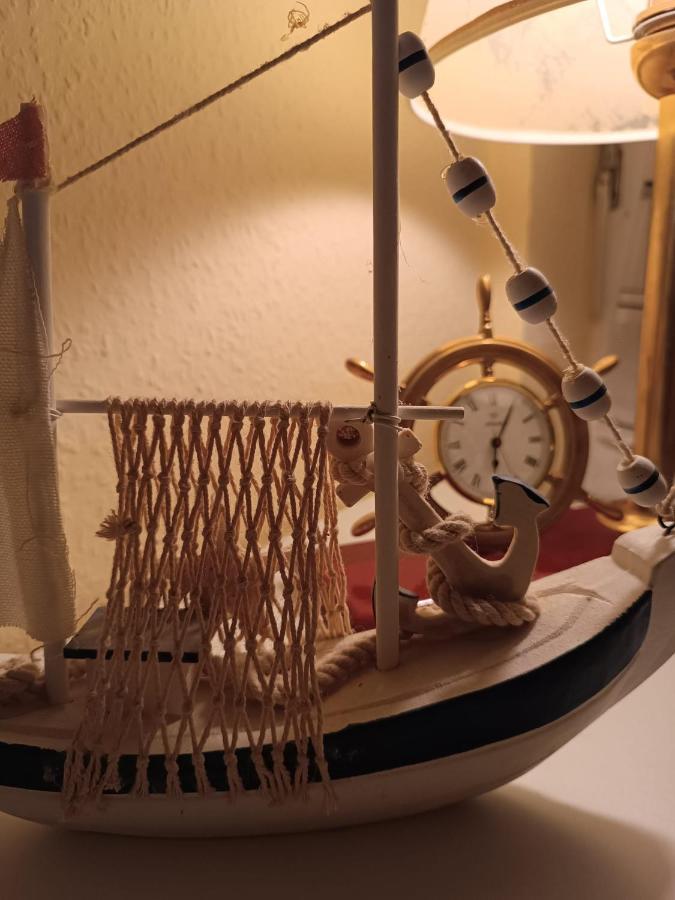 Ferien Wohnung -Leuchtturm Oldenswort المظهر الخارجي الصورة