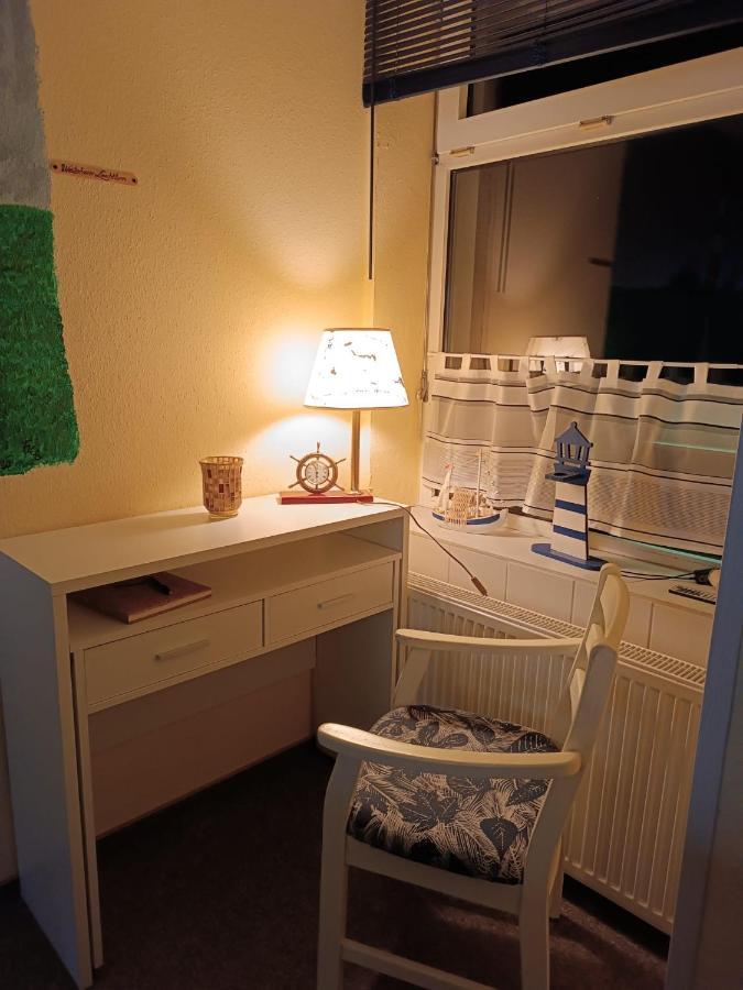 Ferien Wohnung -Leuchtturm Oldenswort المظهر الخارجي الصورة